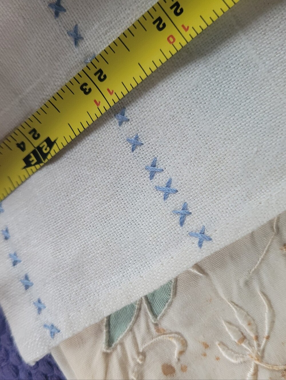 Assorted Blue Linens - Picture 11 of 11